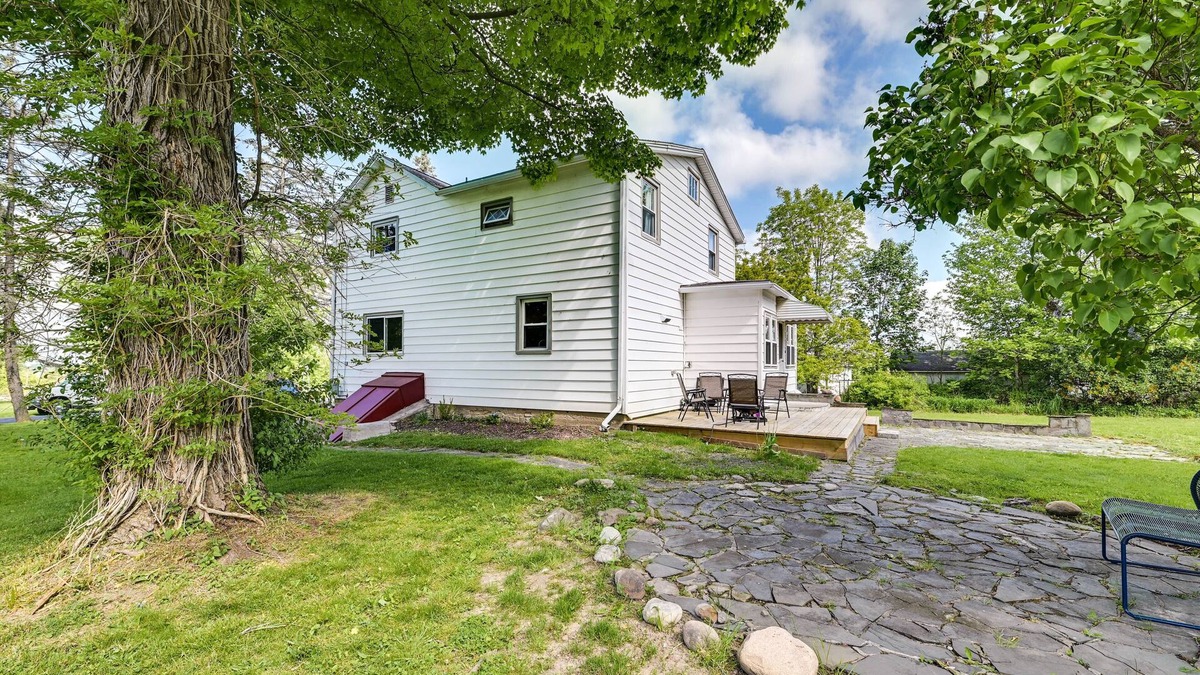 Union Springs House | Pet-Friendly Upstate NY Home < 1 Mi to Cayuga Lake