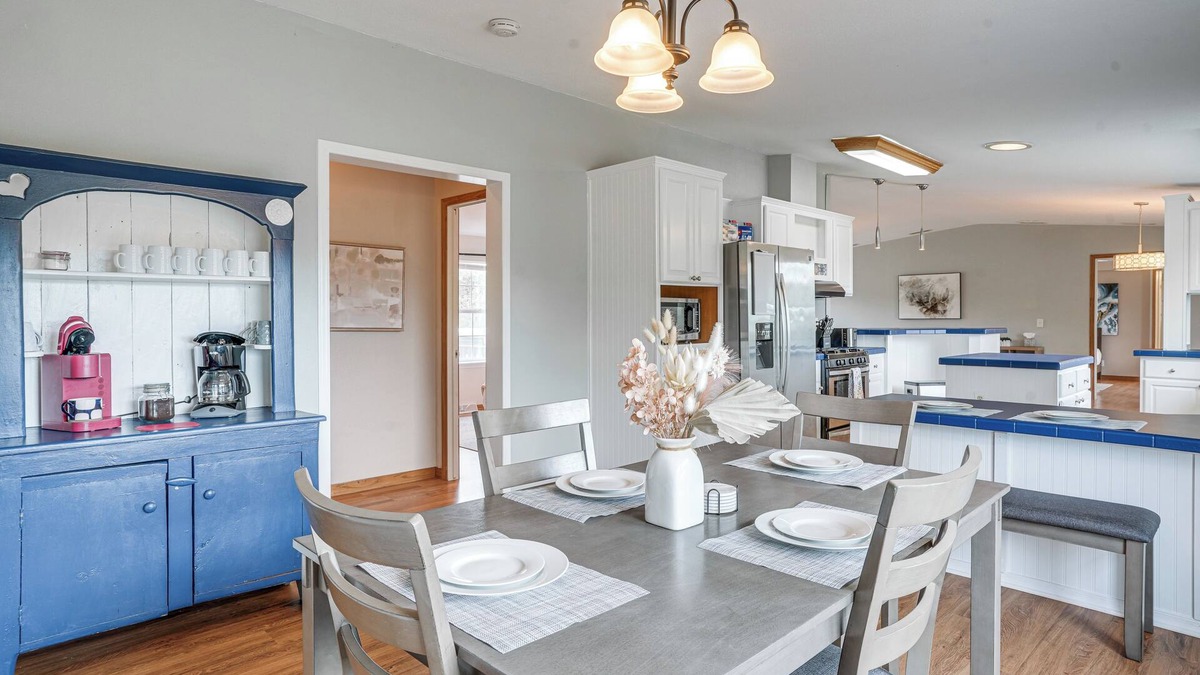 Luray Cabin | Pet-Friendly Virginia Cabin: 3 Mi to Luray Caverns