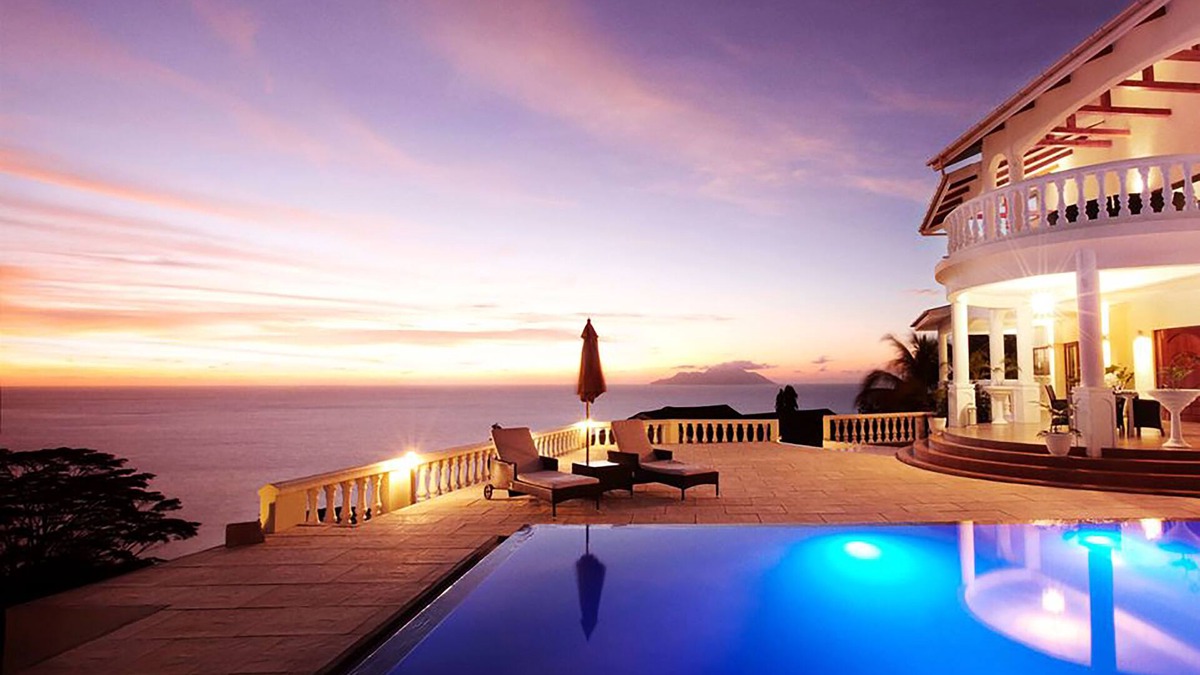 Glacis House | Petit Amour Villa