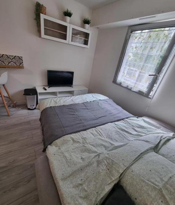 Chaville Apartment | Petit Appartement Cosy