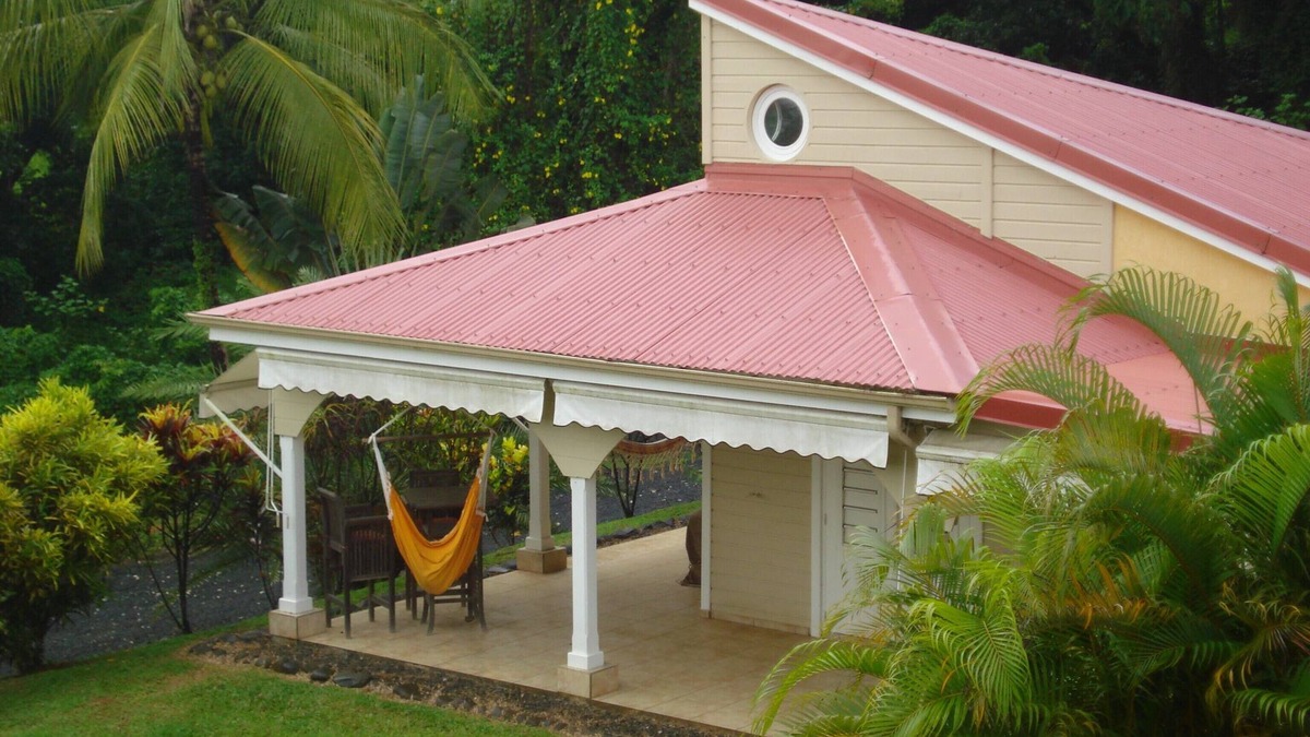 Circuit 1C1 Villa | Petit Bourg, the villa Le Salako awaits you in its green setting/2-6pers