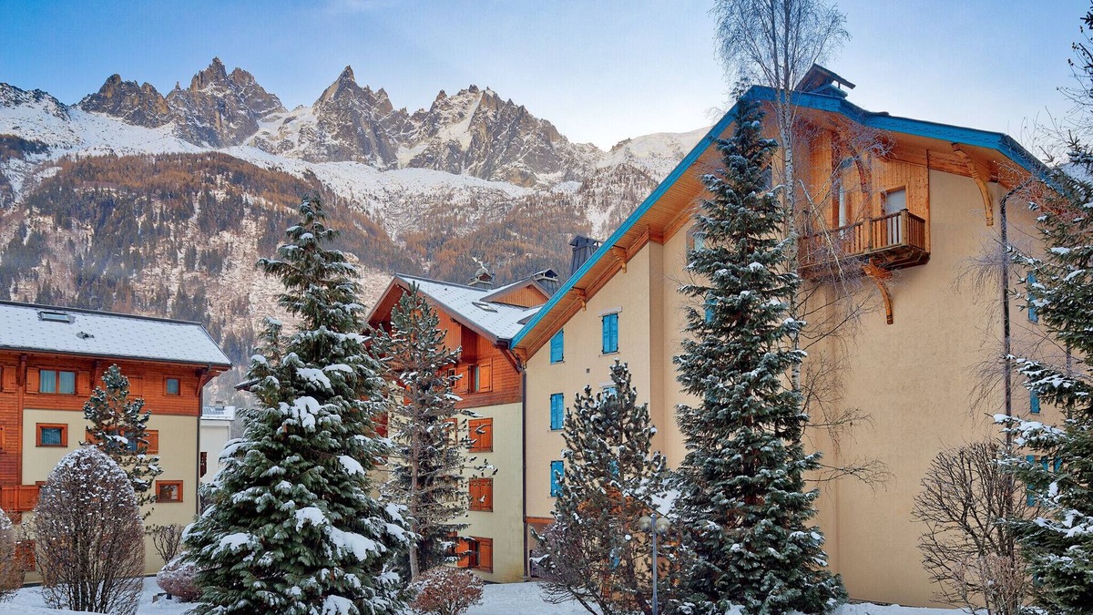 Chamonix City Centre Apartment | Petit Jardin Chamonix Holidays Village Centre