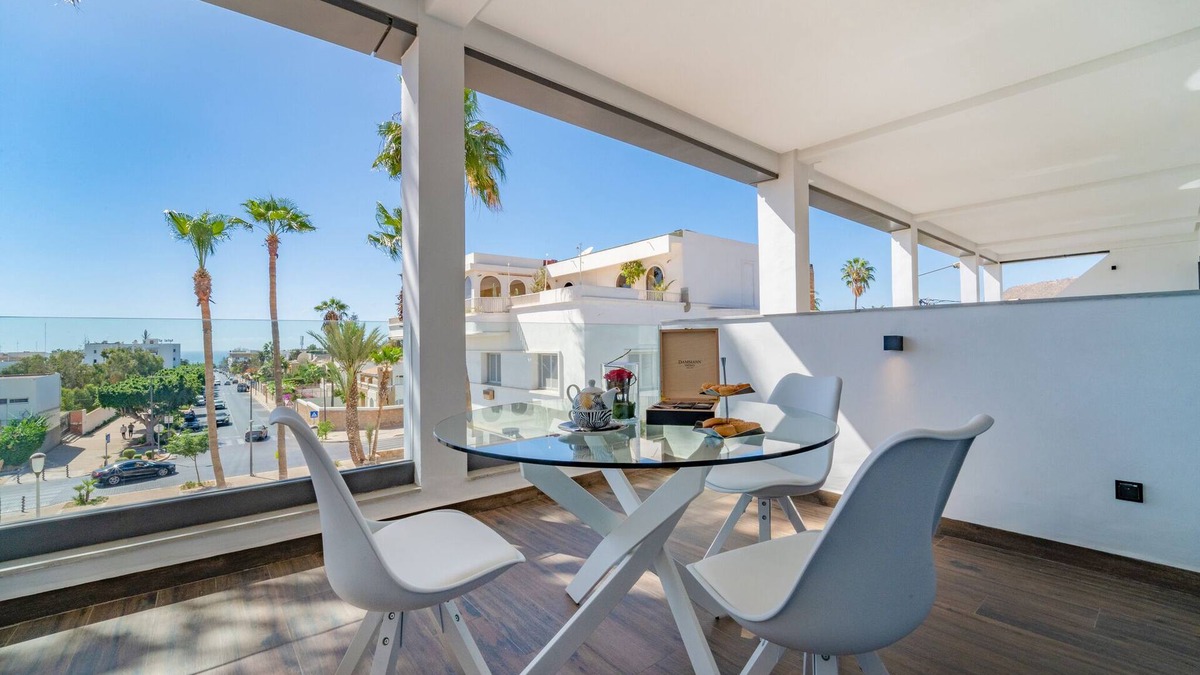 Swiss City Hotel | Petit Palace Suites Hotel