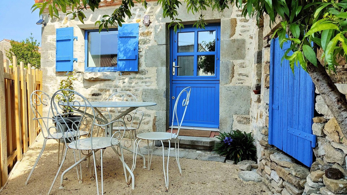 Bourgenay House | Petite Maison en Pierre à 5 min de la Plage