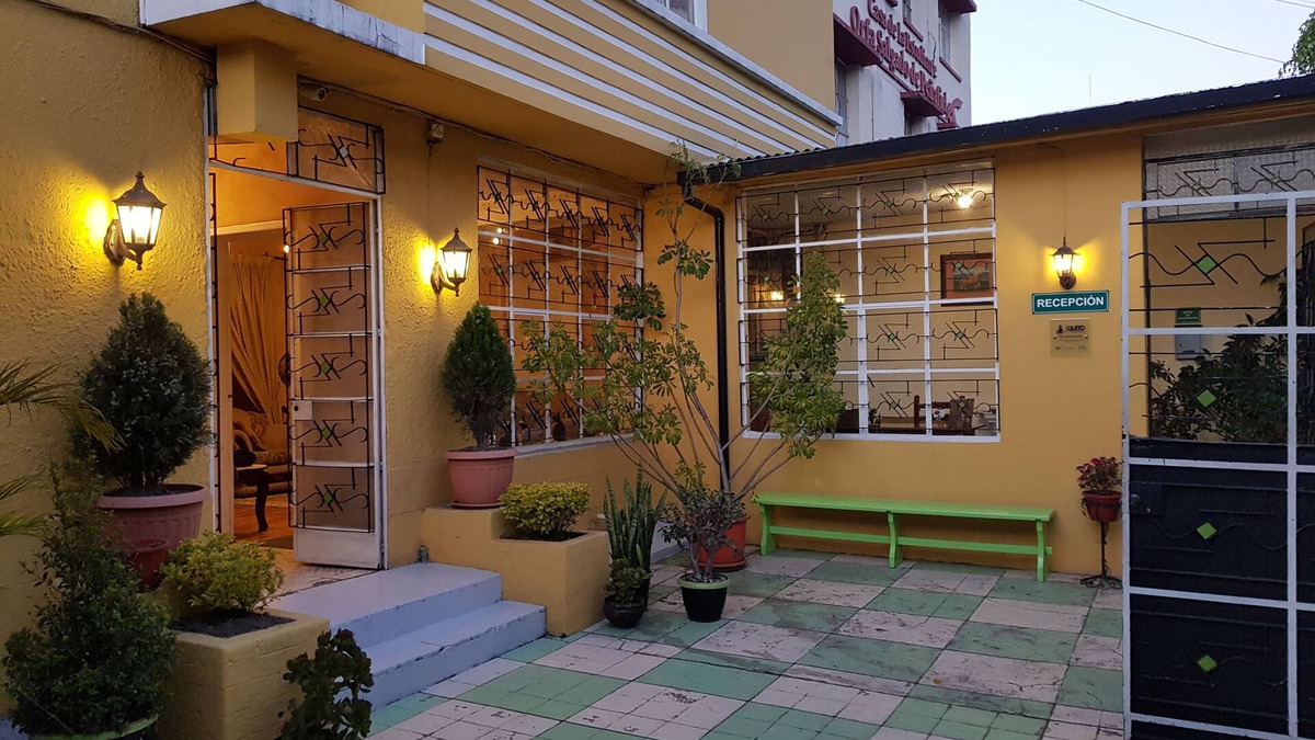 La Mariscal House | Petite Maison