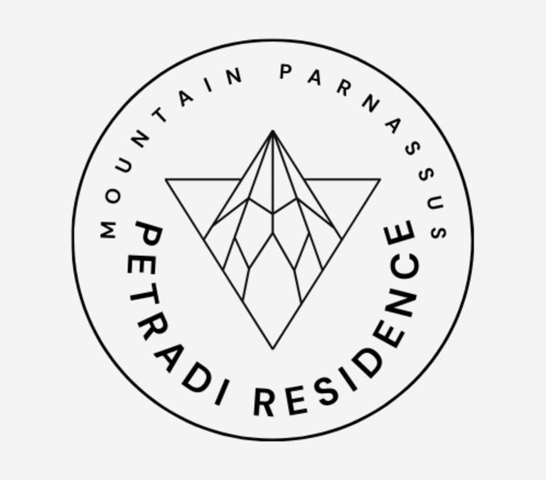 Eptalofos Ski Chalet | Petradi Residence @ Agoriani-Parnassus