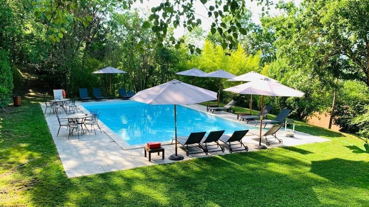 Umbertide Apartment | Petricci Residence - Casa Beronia apartment with shared pool
