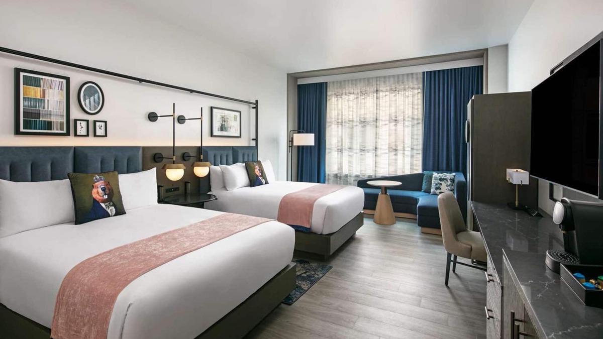 North Capitol Street Hotel | Pets are Allowed Here! FOUR Spacious and Relaxing Units with Capital City View!