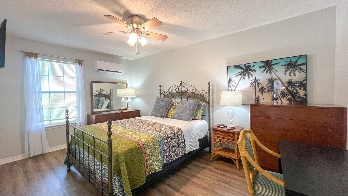 Southeast Pensacola House | Peyton Cottage - near Hospitals-Airport