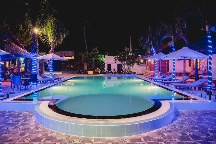 East Ham Tien Beach Hotel | PHƯƠNG NHUNG HOTEL