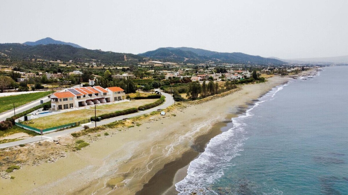 Ayia Marina Chrysochous Villa | Phaedrus Living: Beachfront Villa Merenda