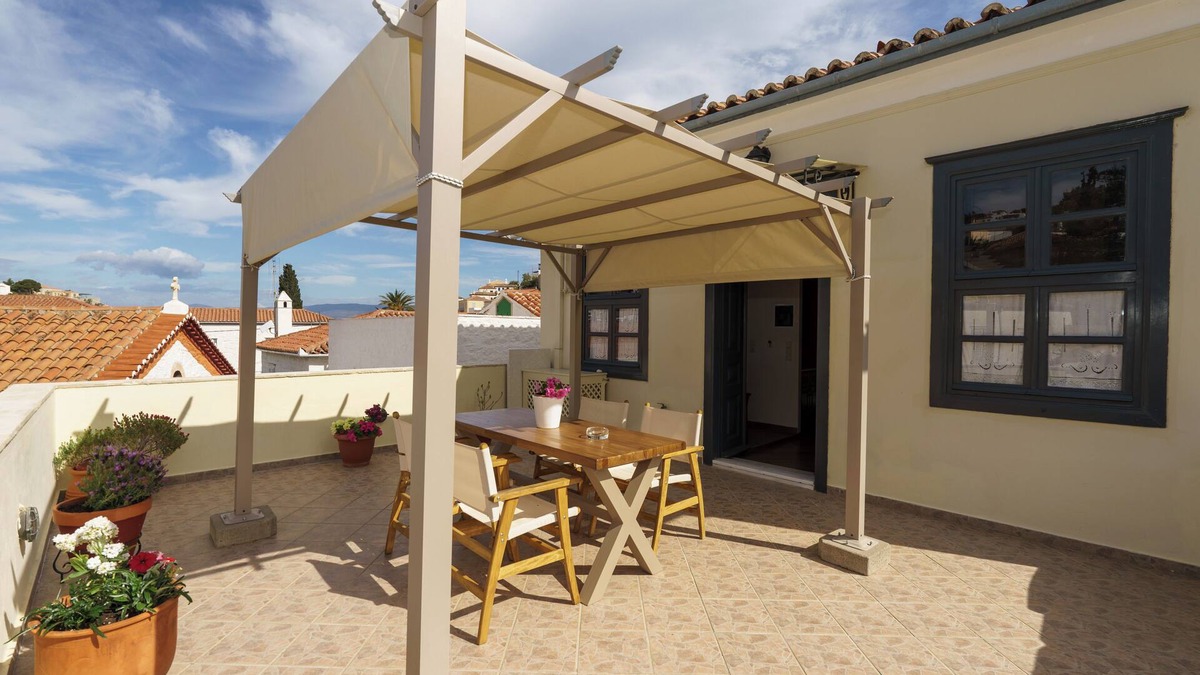 idhra Hotel | Phaedra Hotel