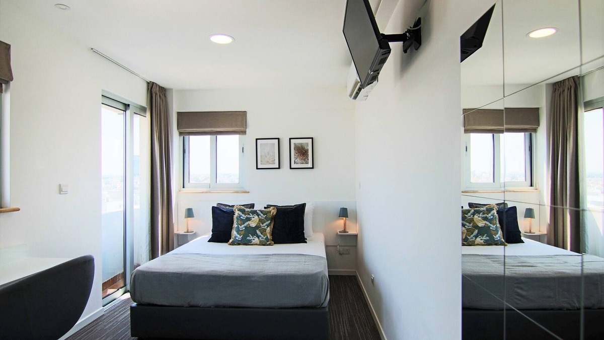 Acropolis Apartment | Phaedrus Living Luxury Suite Nicosia 510