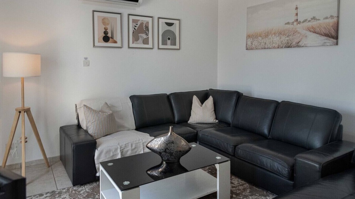 Chlorakas House | Phaedrus Living: Seaview Hilltop Maisonette