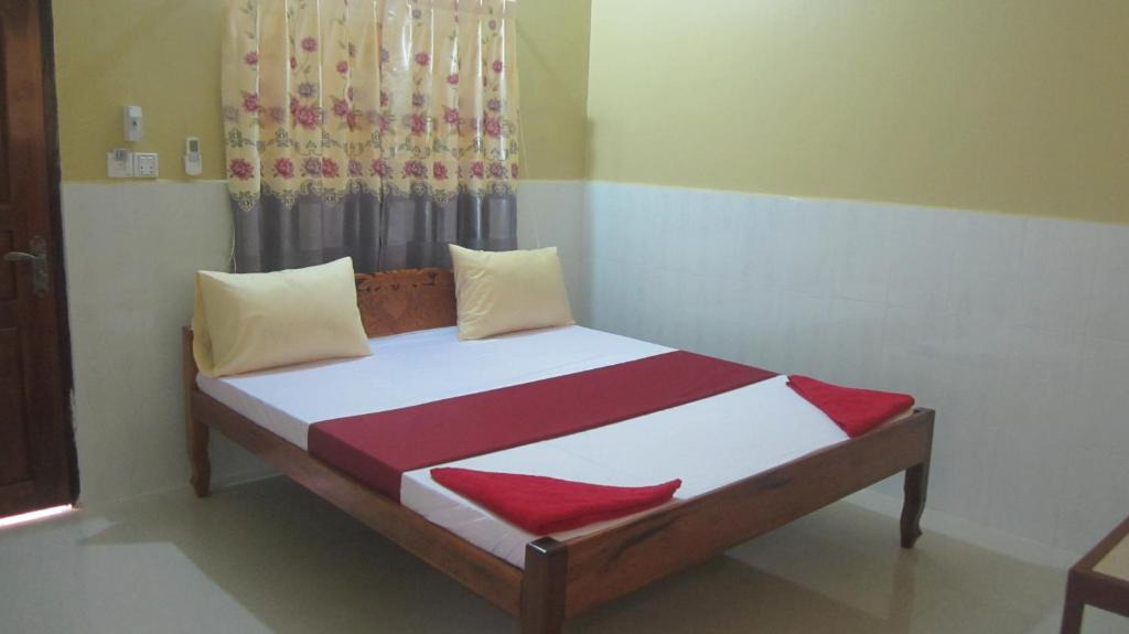 Kampong Cham Hotel | Phalla Riverside