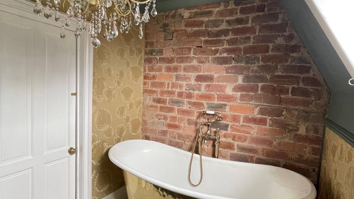 Harrogate Apartment | Pheasant's Hollow, traditional English 2 bed appt central Harrogate FREE PARKING