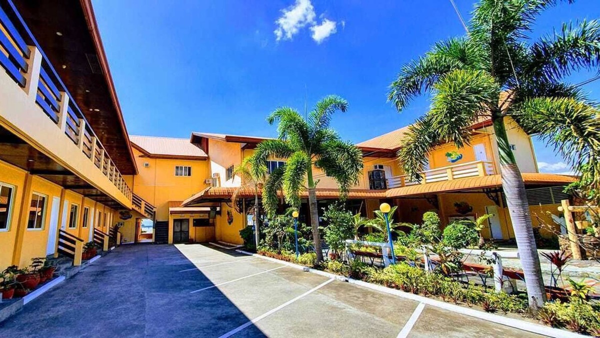 Morong Hotel | Phi-Phi Beach Hotel and Island Resort