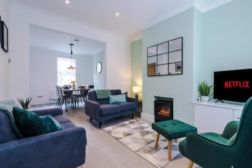 Hoole House | Phillip House