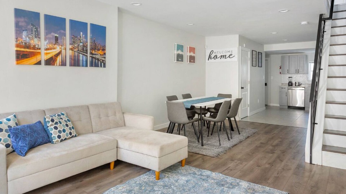 South Philadelphia House | Philly Historic Townhome near PENN & CHOP