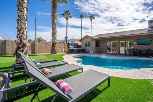 Paradise Valley Village House | Phoenician Sunrise - Theatre and Game Room, Pool