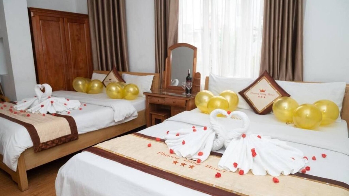 Quan Hoa Hotel | Phuong Dong Hotel Cau Giay -by BayLuxury