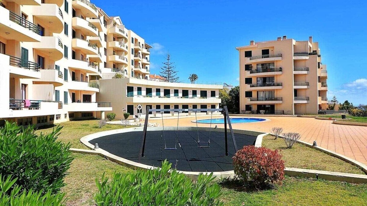 Canico Apartment | Pia's Place - Apt with sea view