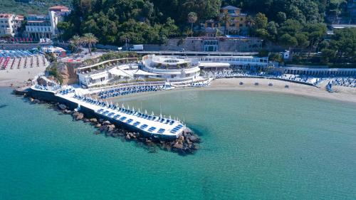 Lerici Hotel | Piccolo Hotel Del Lido