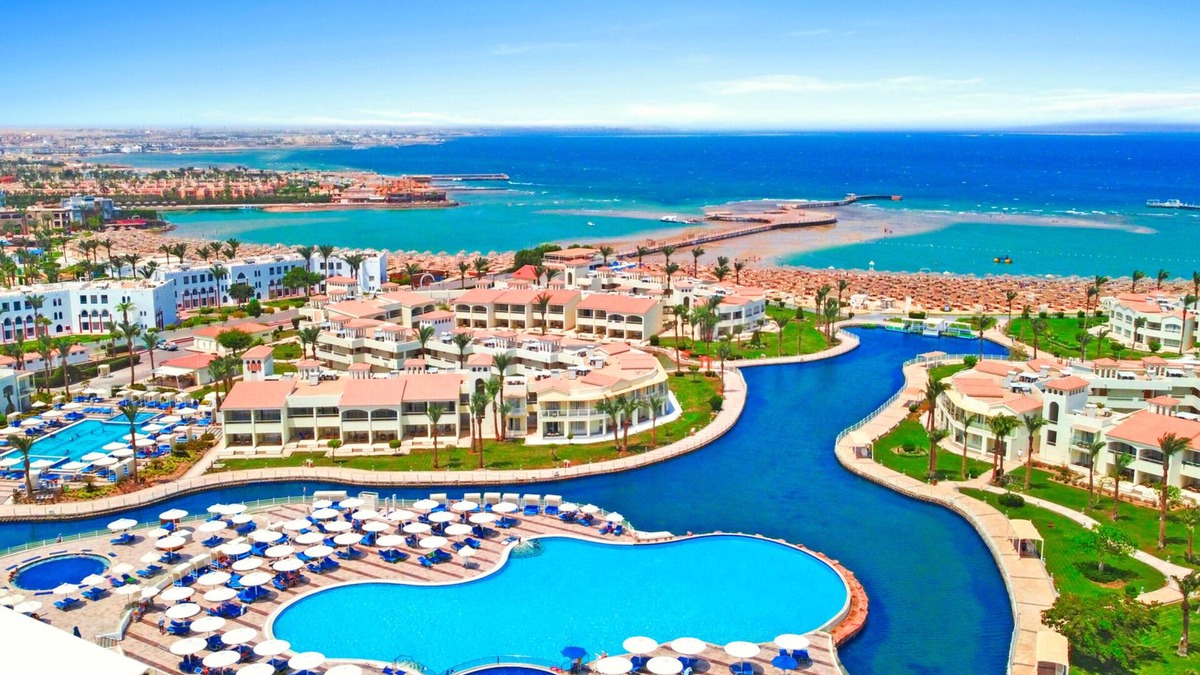 Village Road Resort | Pickalbatros Dana Beach Resort - Hurghada