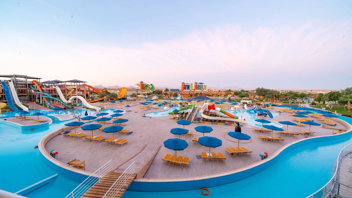 Village Road Resort | Pickalbatros Jungle Aqua Park - Neverland Hurghada