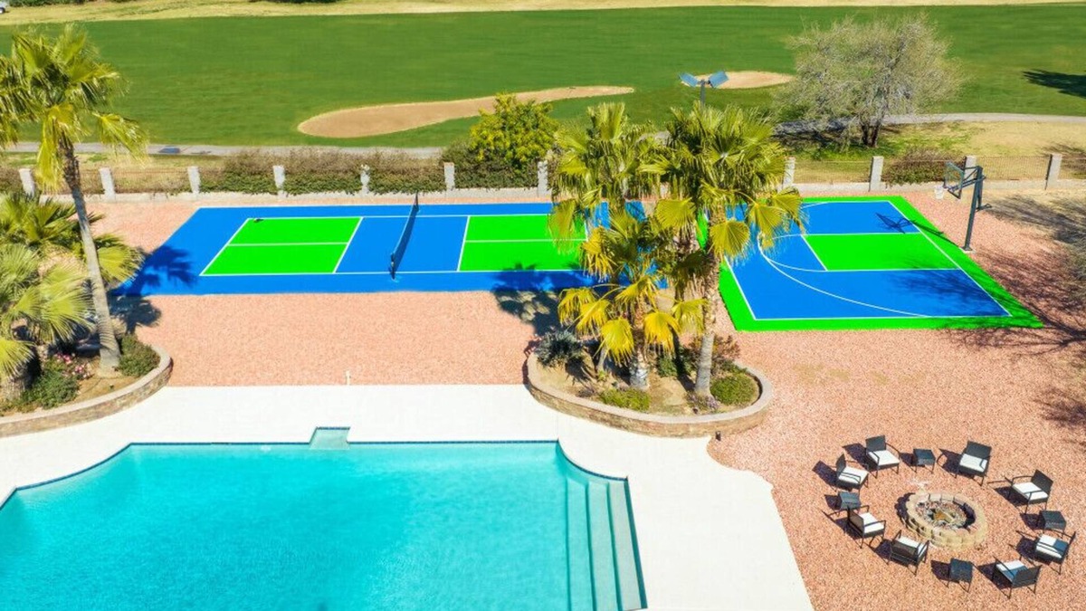 Paradise Valley Village House | Pickleball | Basketball | Game Room | Golf Course