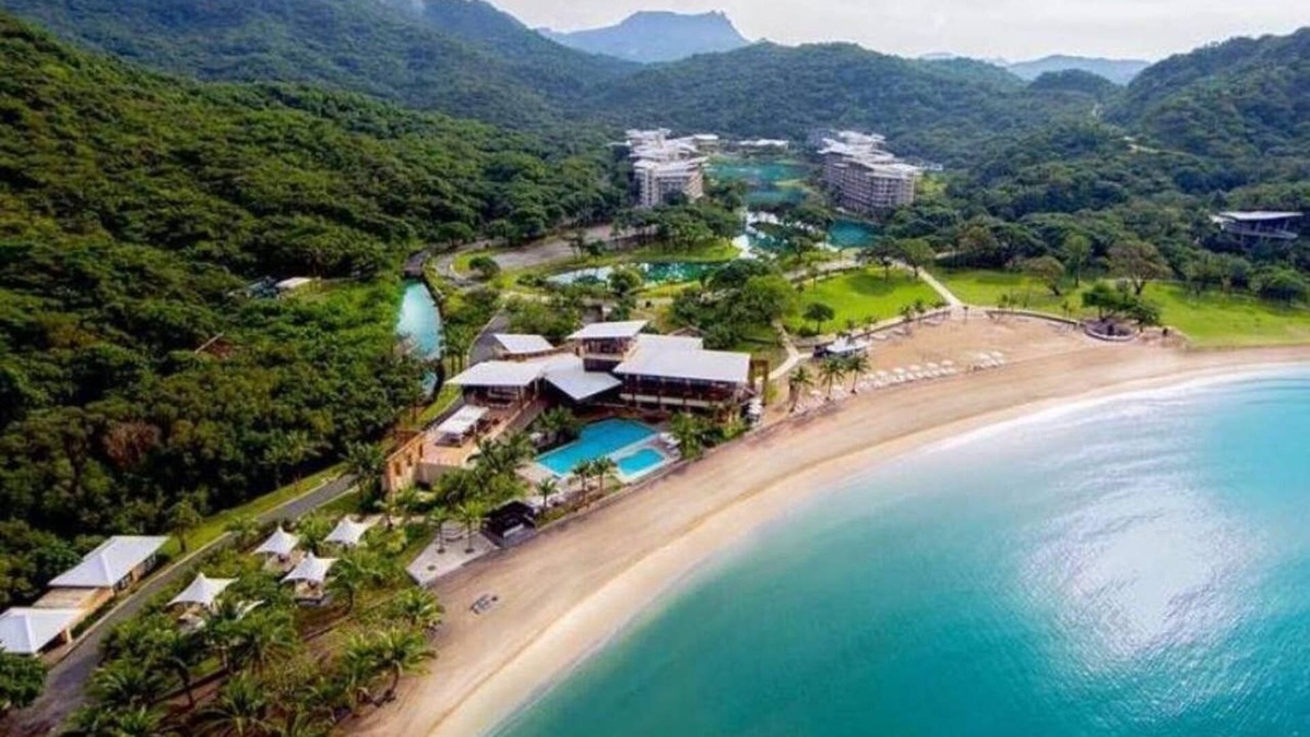 Barangay 16 Apartment | Pico de Loro Beach & Country Club Jacb715Penthous