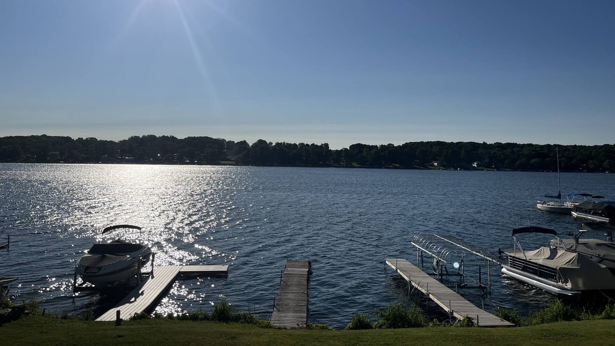 Perry House | Picturesque Lake Front townhome minutes from Letchworth State Park