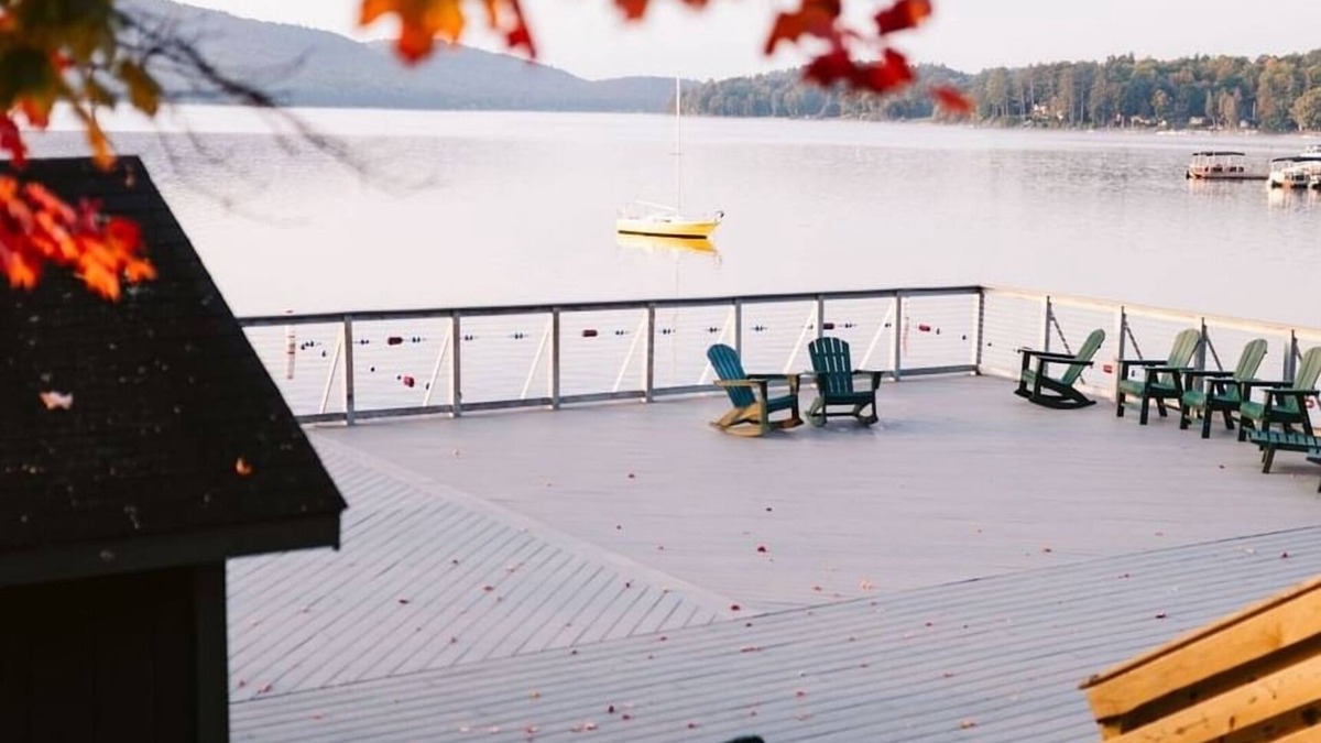 Schroon Lake Hotel | Picturesque Lakeside Views from Charming Resort | 4 Relaxing Units