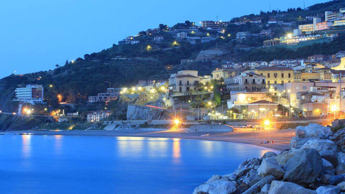 Gioiosa Marea House | Picturesque sea view Sicilian house in a hill 10minutes from the sea, in Gioiosa