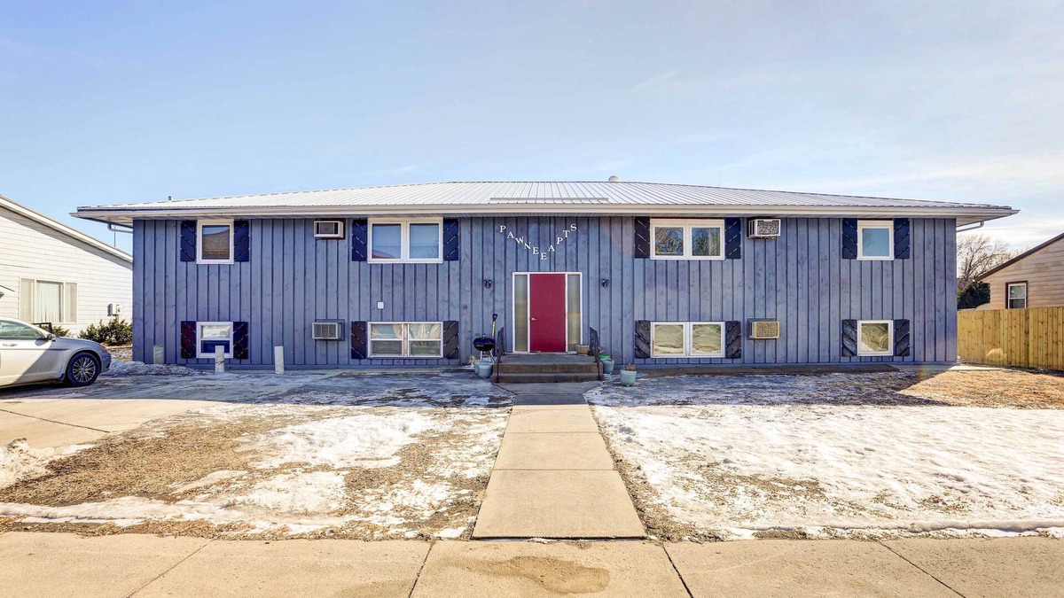 Pierre Apartment | Pierre Vacation Rental - 9 Mi to Oahe Dam!