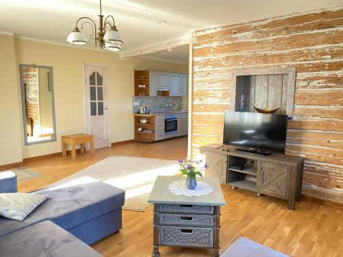 Kuressaare Apartment | Pihtla tee külaliskorter 1