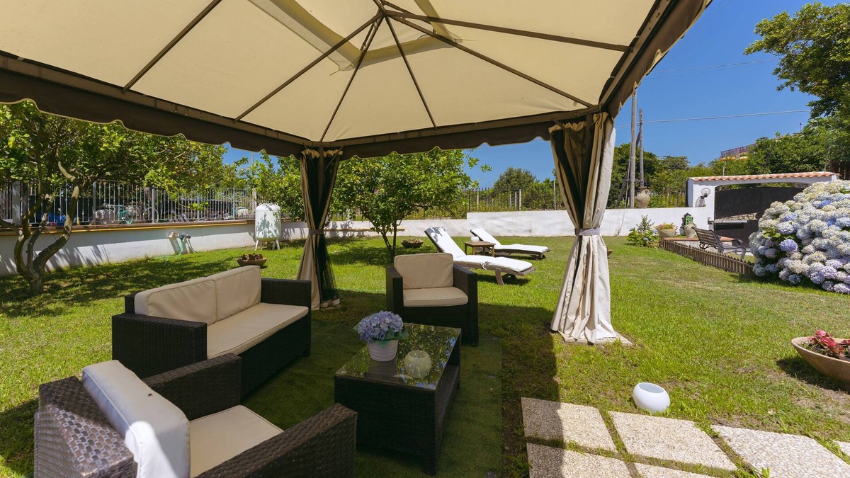 Procida Apartment | Pilòn 26 - Two Bedroom Apartment, Sleeps 5