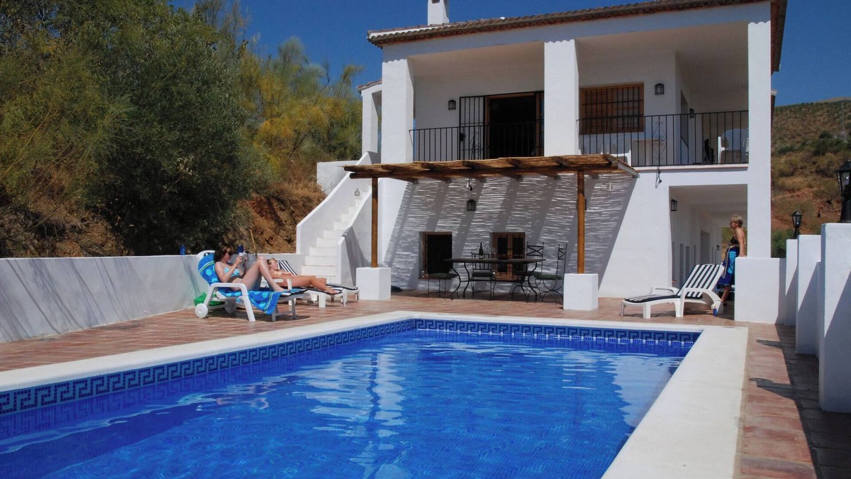 Colmenar Villa | Piltraque - our holiday country villa to rent in the Spanish Coutryside