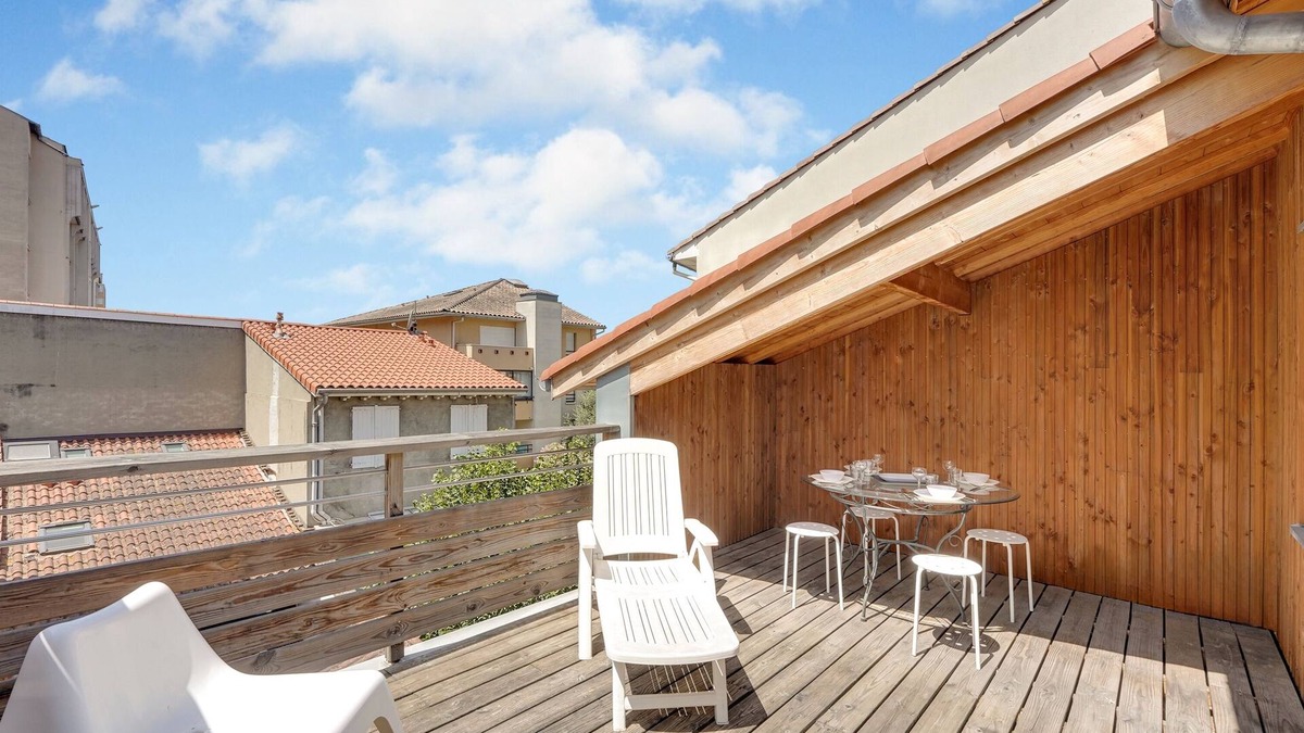 Patte d'Oie Apartment | Pinalis - Appt 4p avec terrasse à Toulouse