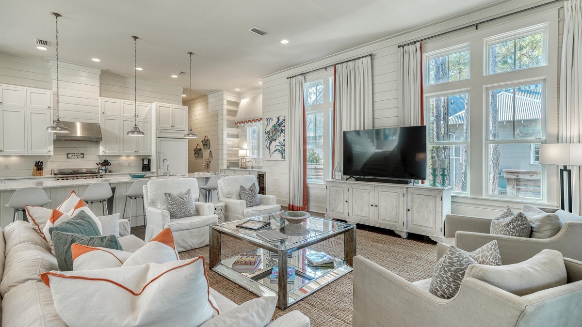 Watercolor House | Pinch yourself — you're at the beach! Sand Crab Cottage/Camp WaterColor & Frog Pool/4 Bikes