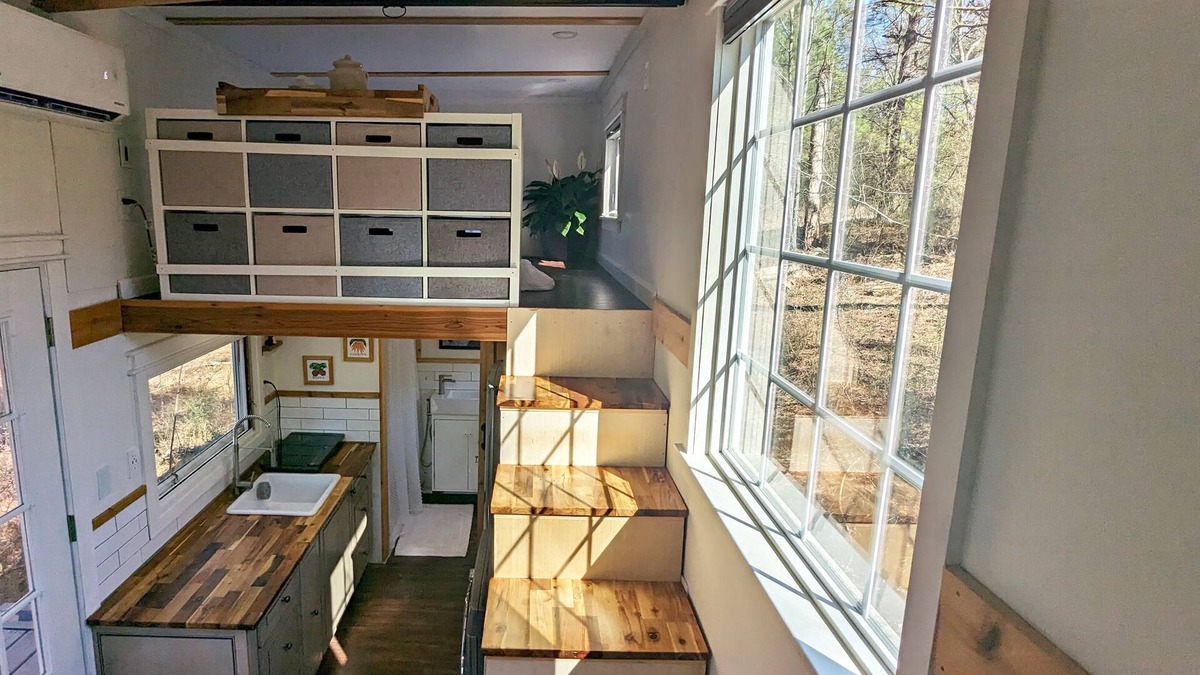 Tunnel Hill Cottage | Pine Hollow: A Tiny Home Hideaway
