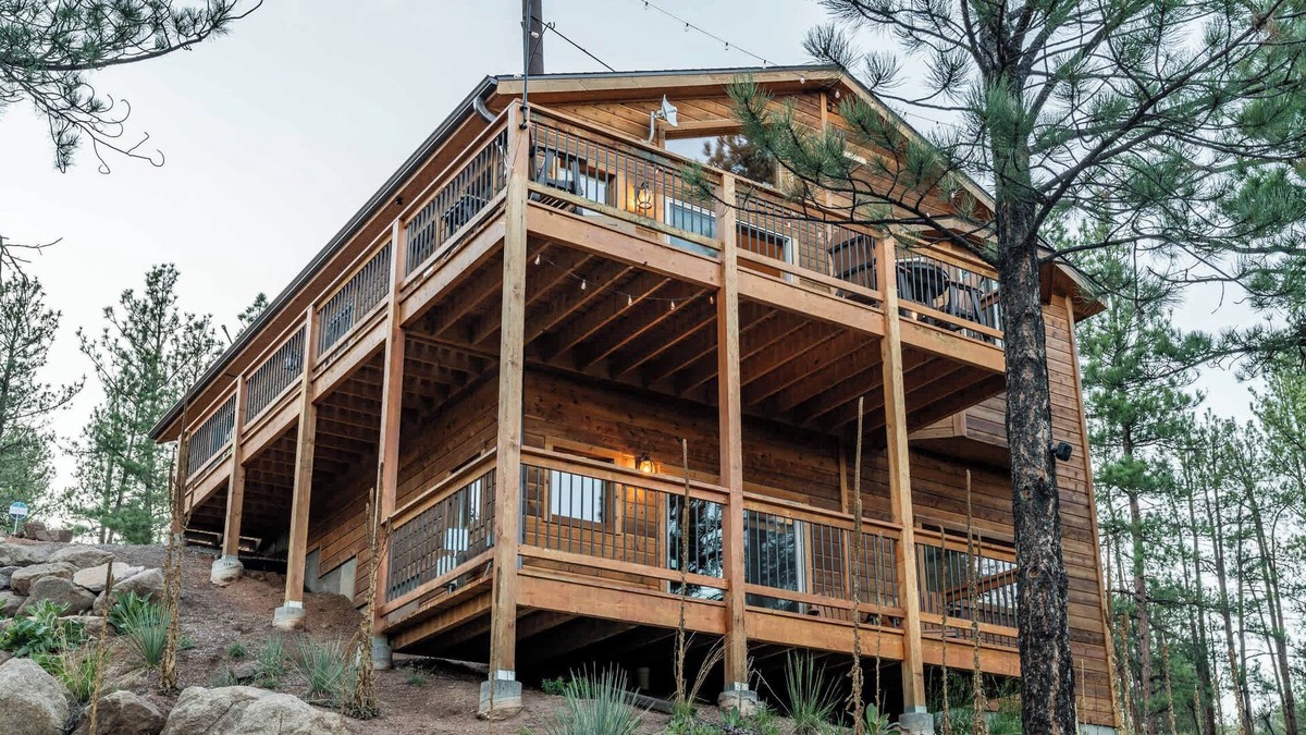 Pine House | ‼️Pine Paradise Cabin‼️ | Cozy, Serene, Wildlife