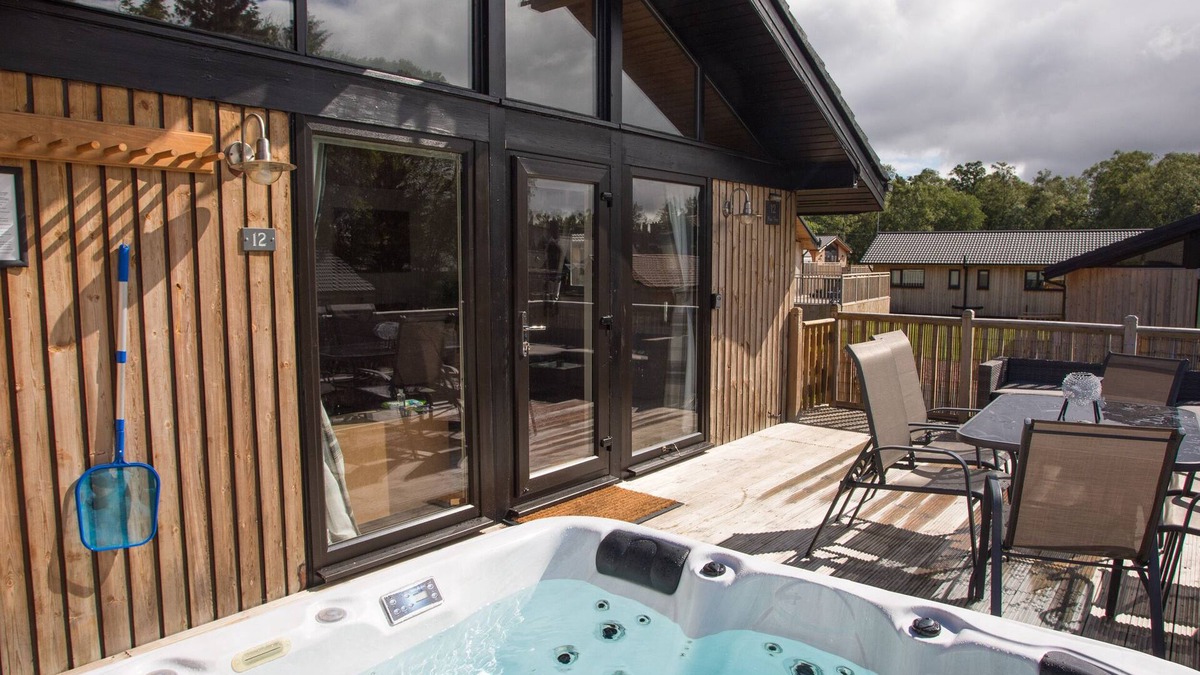Otterburn Cottage | Pine Tree