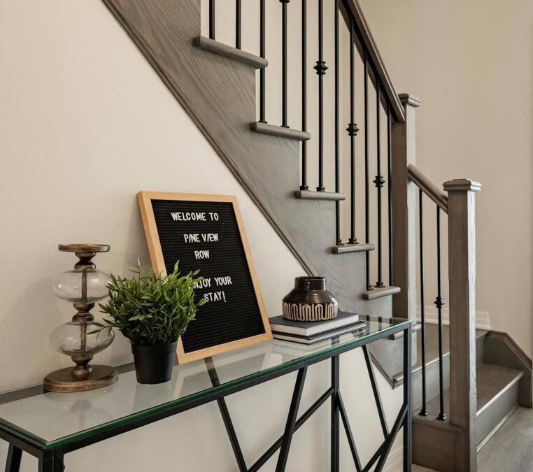 Orangeville Villa | Pine View Row: Luxurious Designer Townhome