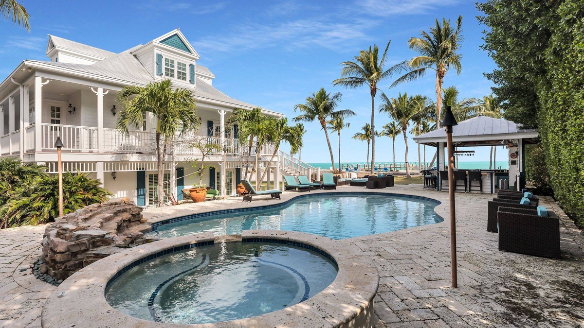 Islamorada House | Pineapple Beach : 5 BR, 4.5 BA in Islamorada, Sleeps 10