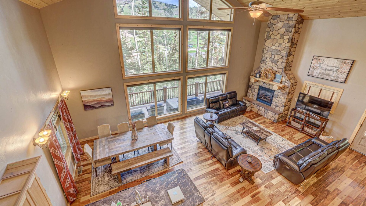 Brian Head Cabin | Pinehurst Cabin – Epic Views of Giant Steps and the Brian Head Resort