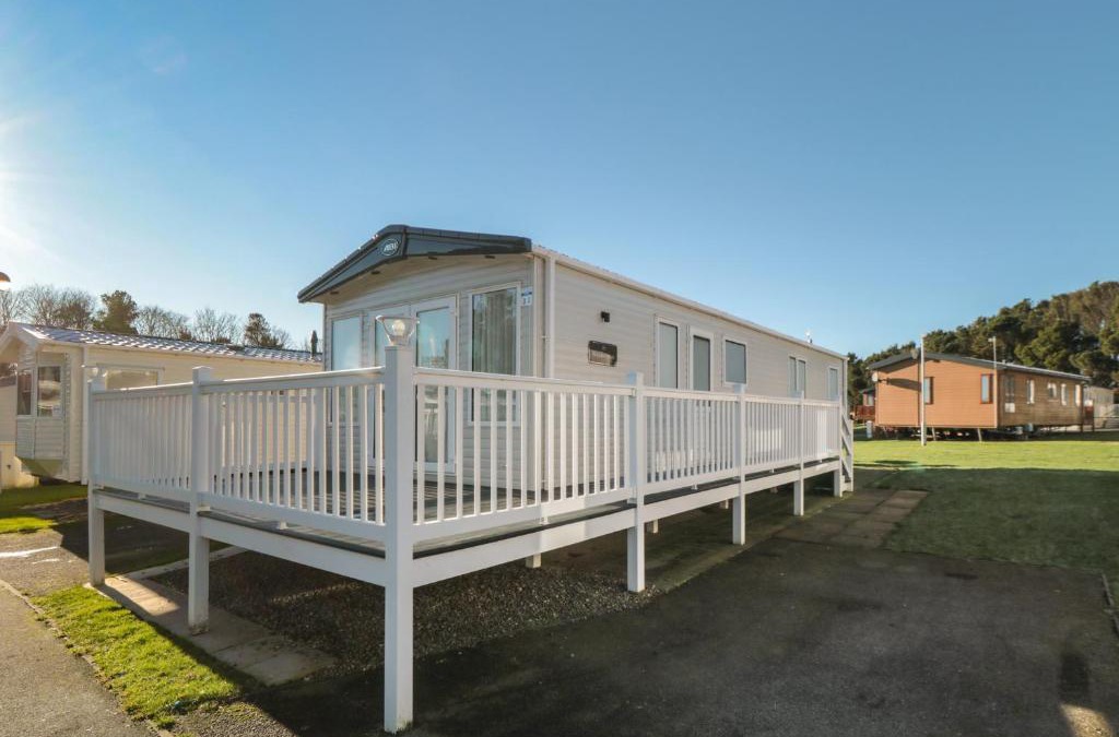 Cayton Bay House | Pines 32
