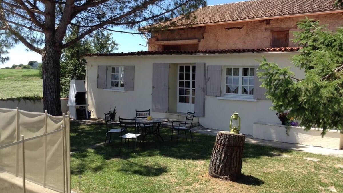 Nabinaud House | PINES PARASOL HOUSE WITH PRIVATE POOL