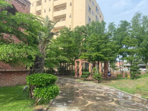 Lahore Apartment | Pinevillaeventcomplex