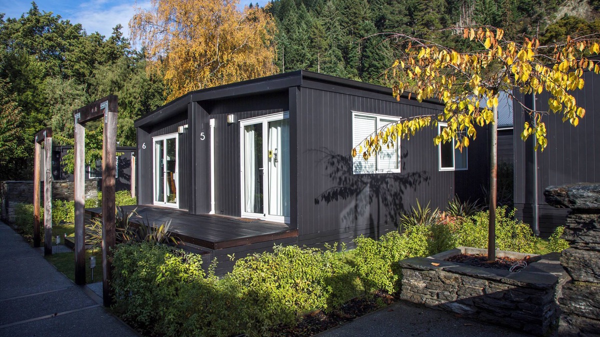 Queenstown Cabin | Pinewood Queenstown